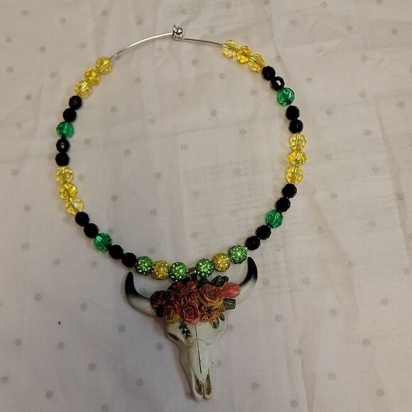 Handmade Beaded Necklace/Choker with Multi Colored Flowers on Cow Skull Pendant - Picture 5 of 8